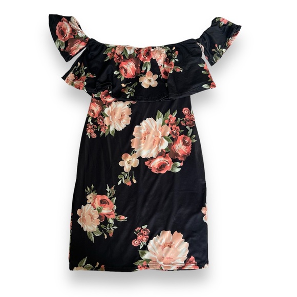 Vintage Dresses & Skirts - Vintage Off-the-Shoulder Sleeve Dress Black/Rose Floral Women’s Size Small